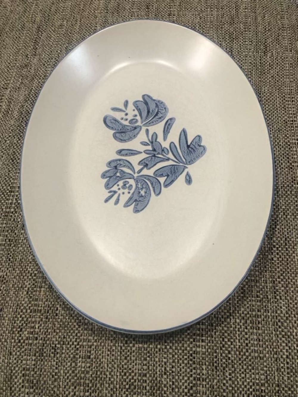 Vintage Pfaltzgraff Yorktowne 14" Oval Platter